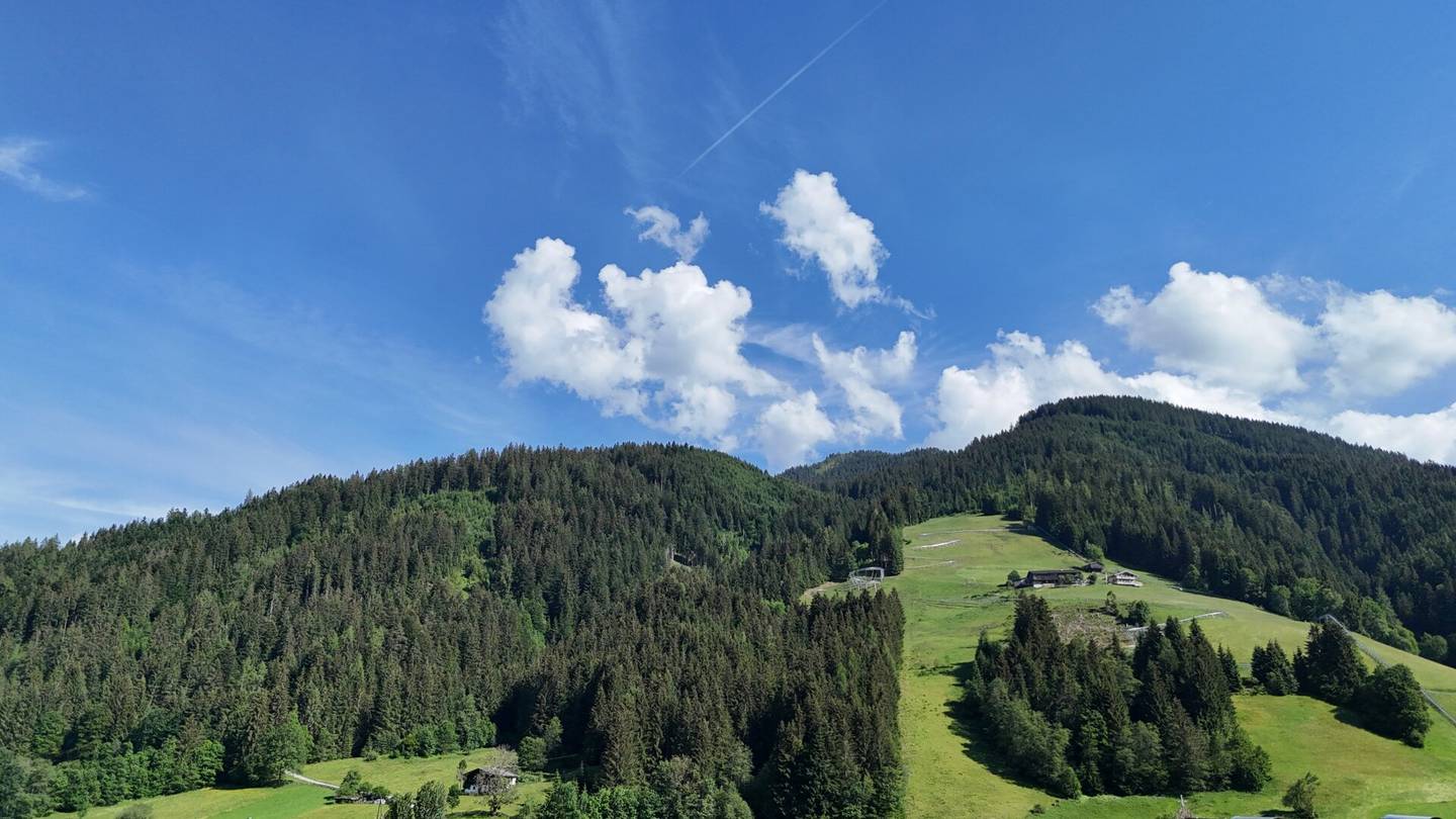 Sonniges Baugrundstück in ruhiger Wohnlage von Oberau