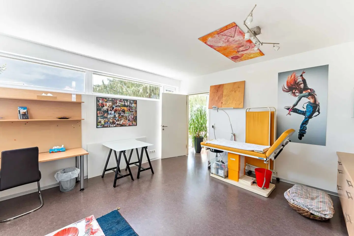 Geräumiger Bungalow mit Garten und Terrasse in Liebenau