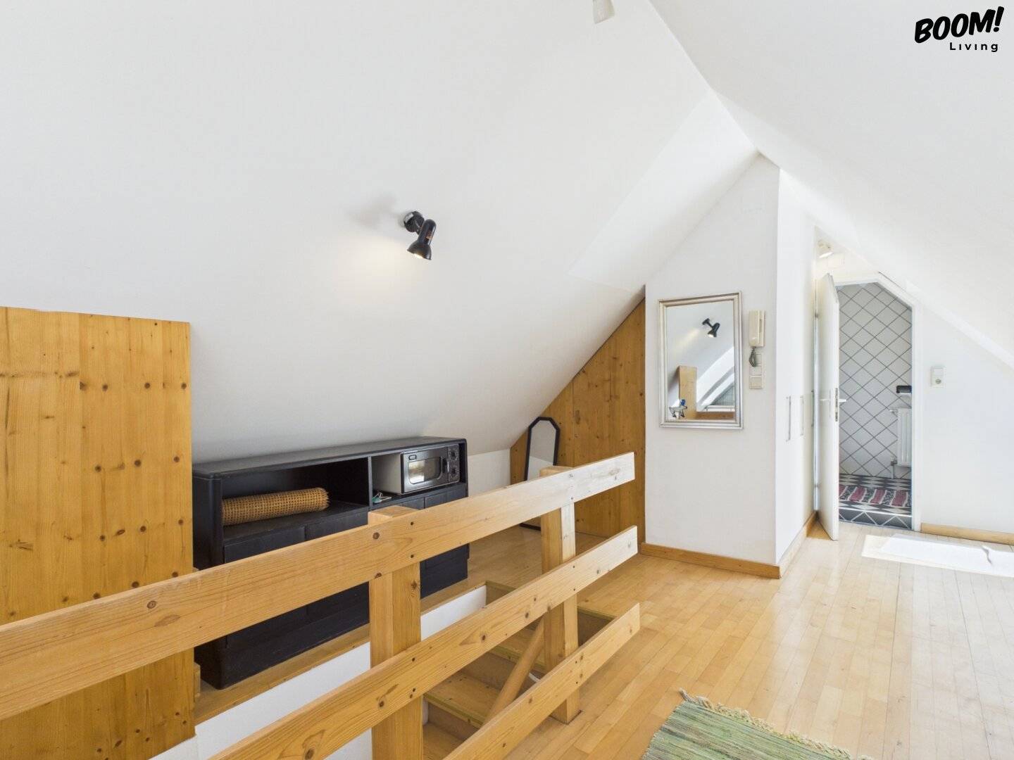 Attic flat with air conditioning near Westbahnhof