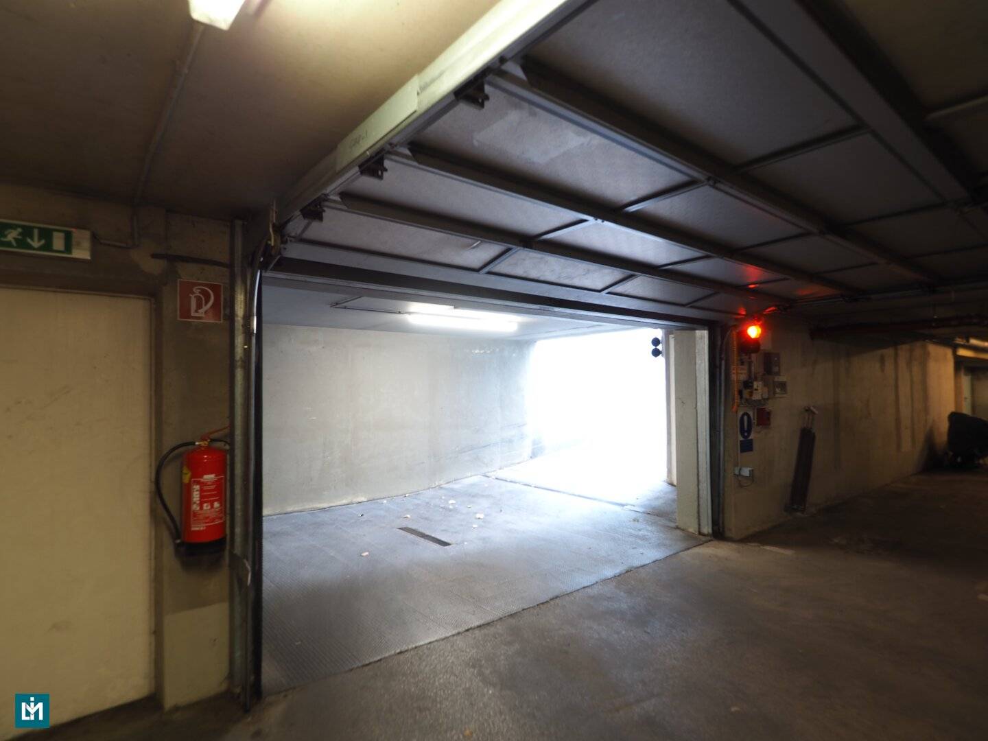 Underground parking space near Hernalser Hauptstraße
