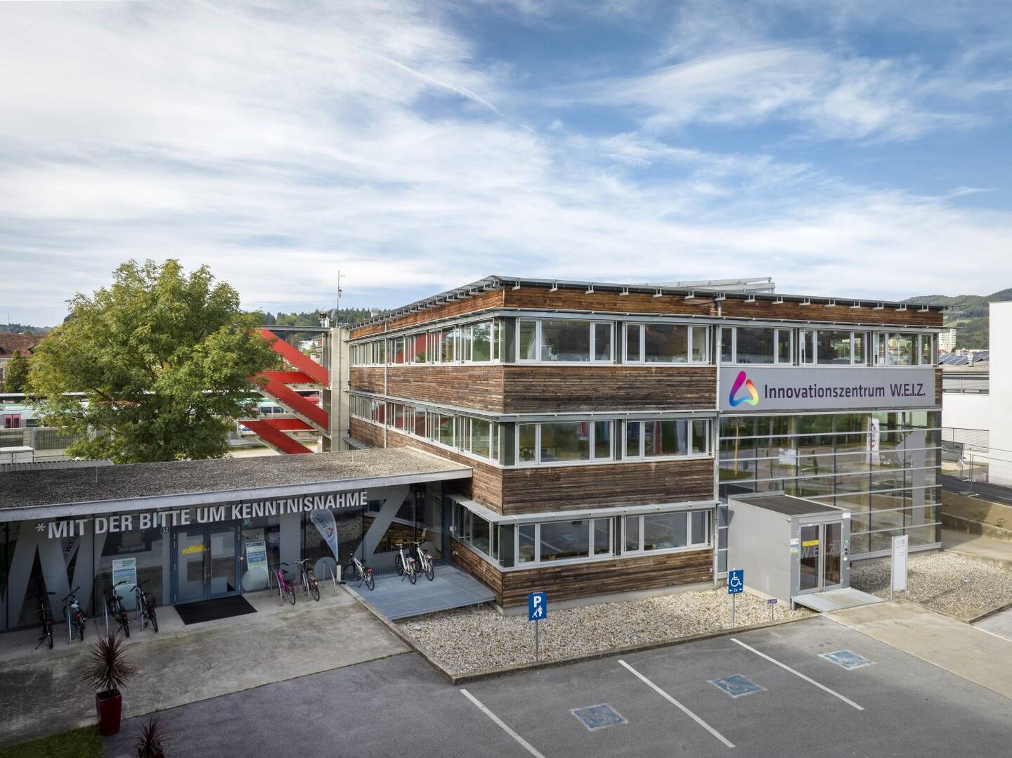 Büroräume ab 25m² im Innovationszentrum W.E.I.Z., BK inkl. Heizkosten und Infrapauschale!