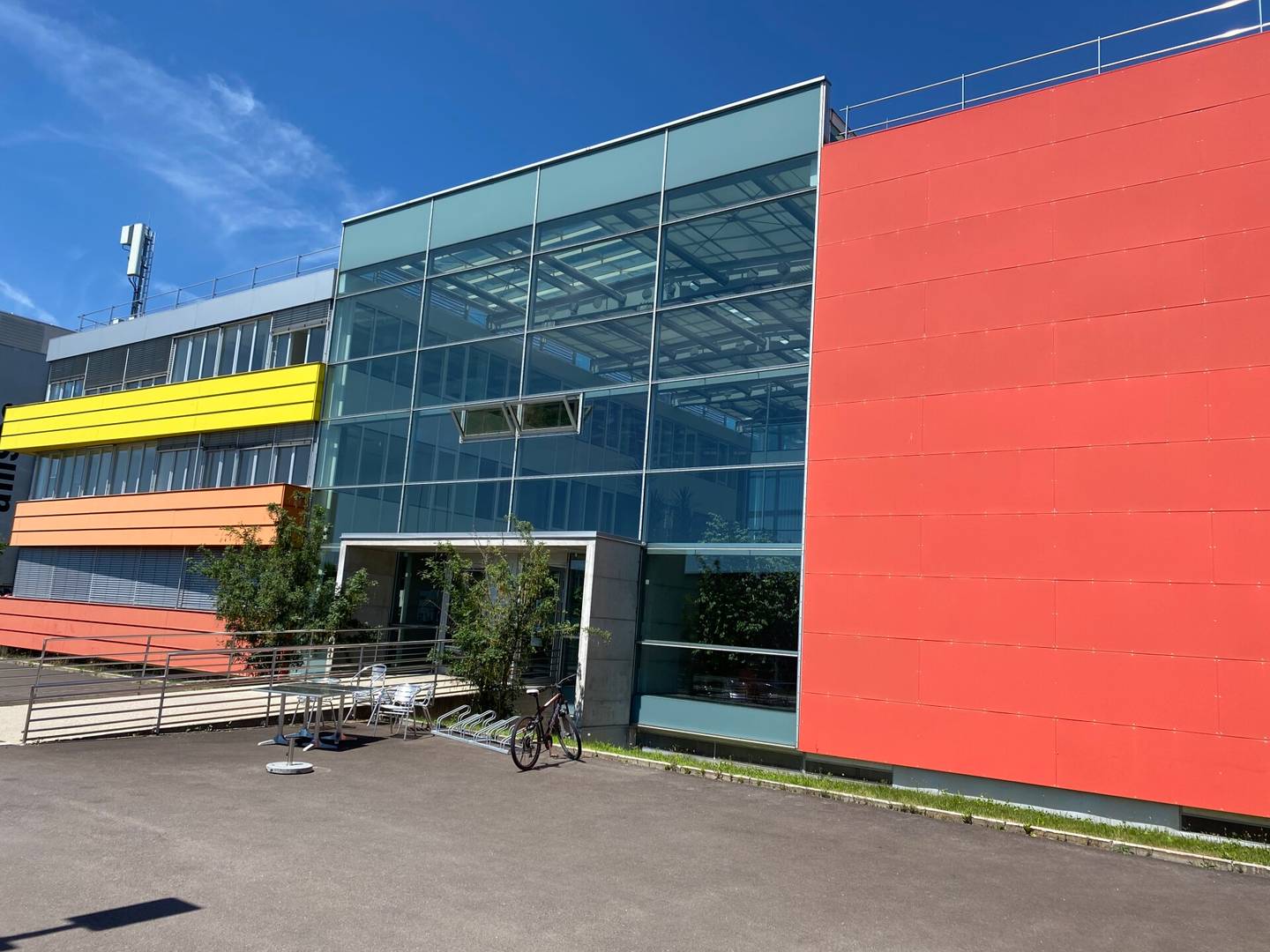 Office Space in IT Center Hagenberg with Passenger Elevator