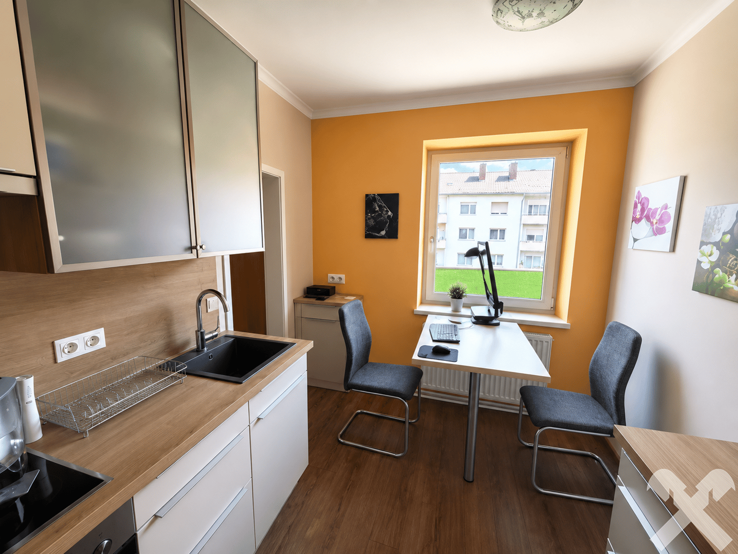 Anlegerwohnung mit vorhandenem Mieter Westbalkon