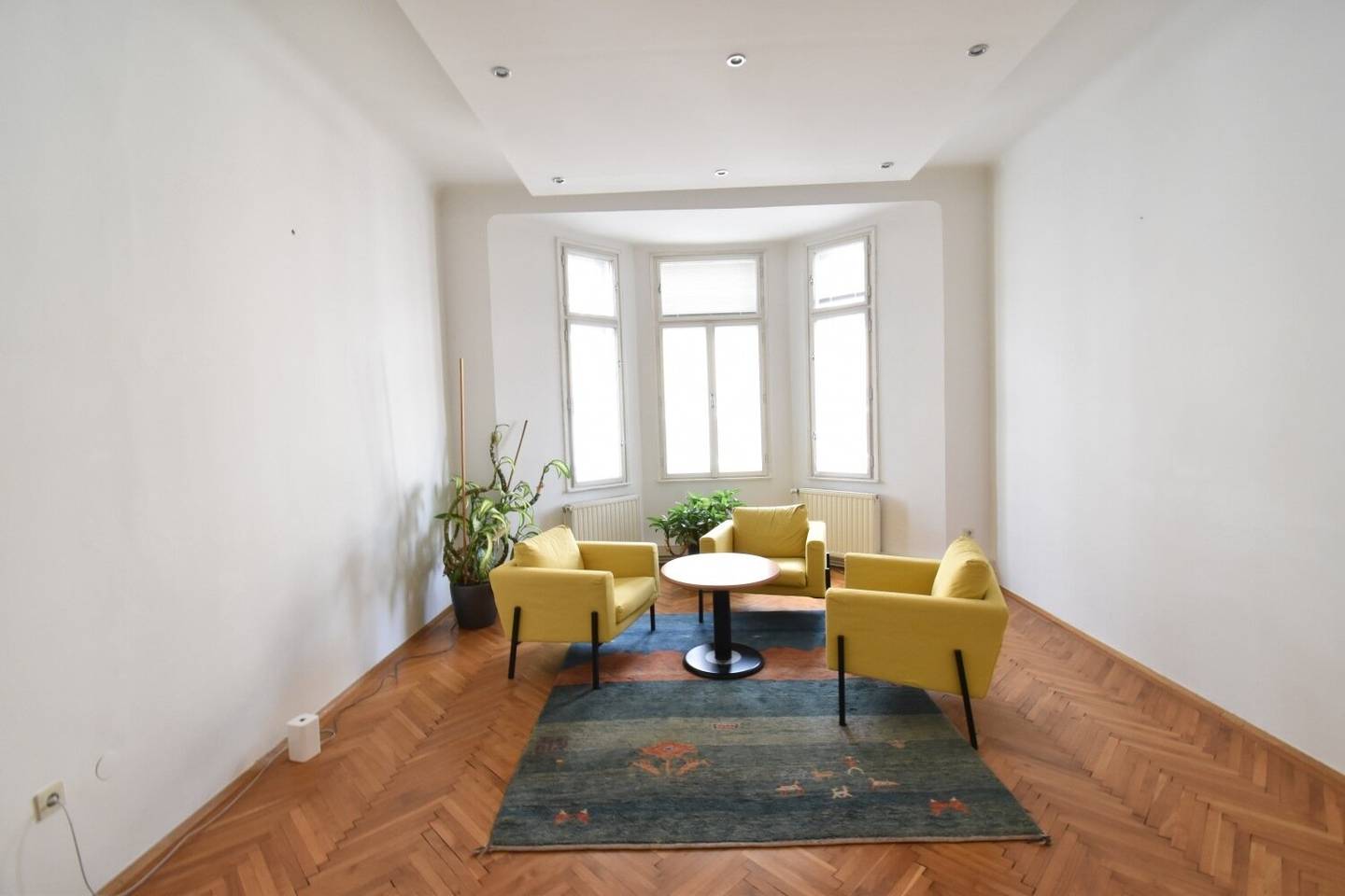 Repräsentatives Altbaubüro mit Lift im 4. Bezirk