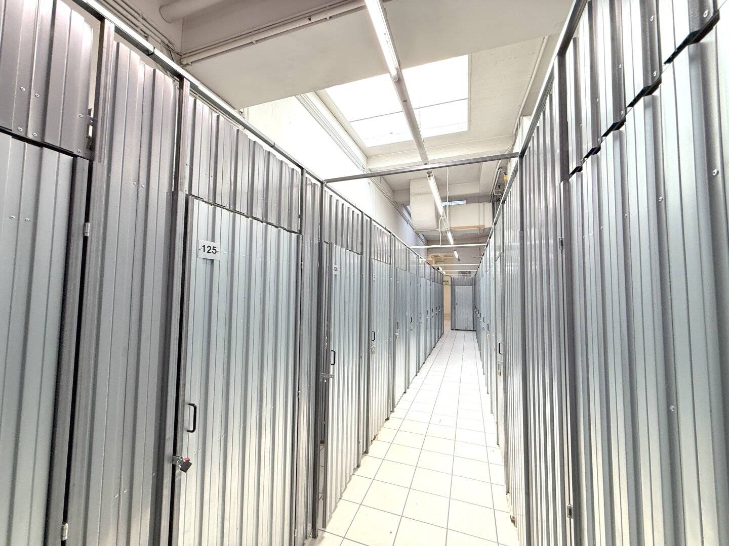 Neustiftgasse | Storage areas for rent
