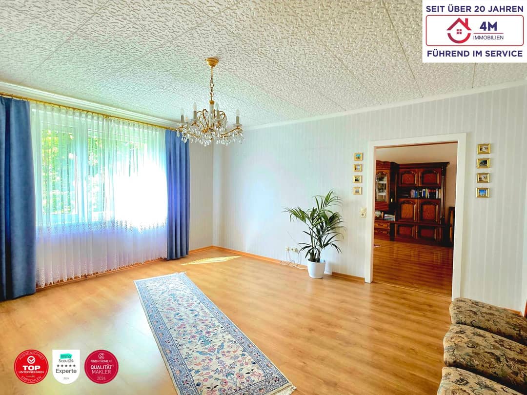 Wohnung verglaste Loggia Grünblick Innenhoflage