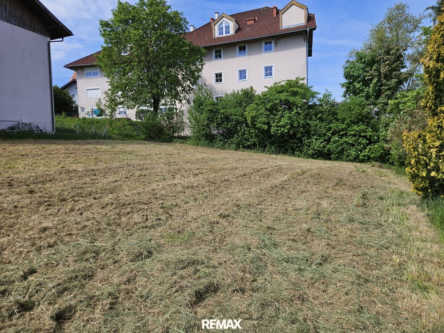 Grundstück im Ortszentrum von Ostermiething