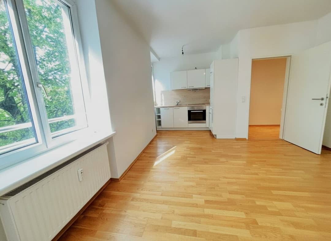 Wohnung near Donaulände Linz with furnished kitchen