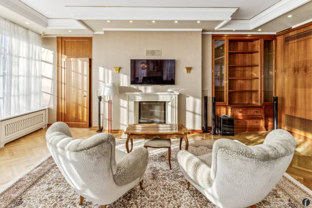 Einfamilienhaus mit Garten Pool und Wellness am Küniglberg