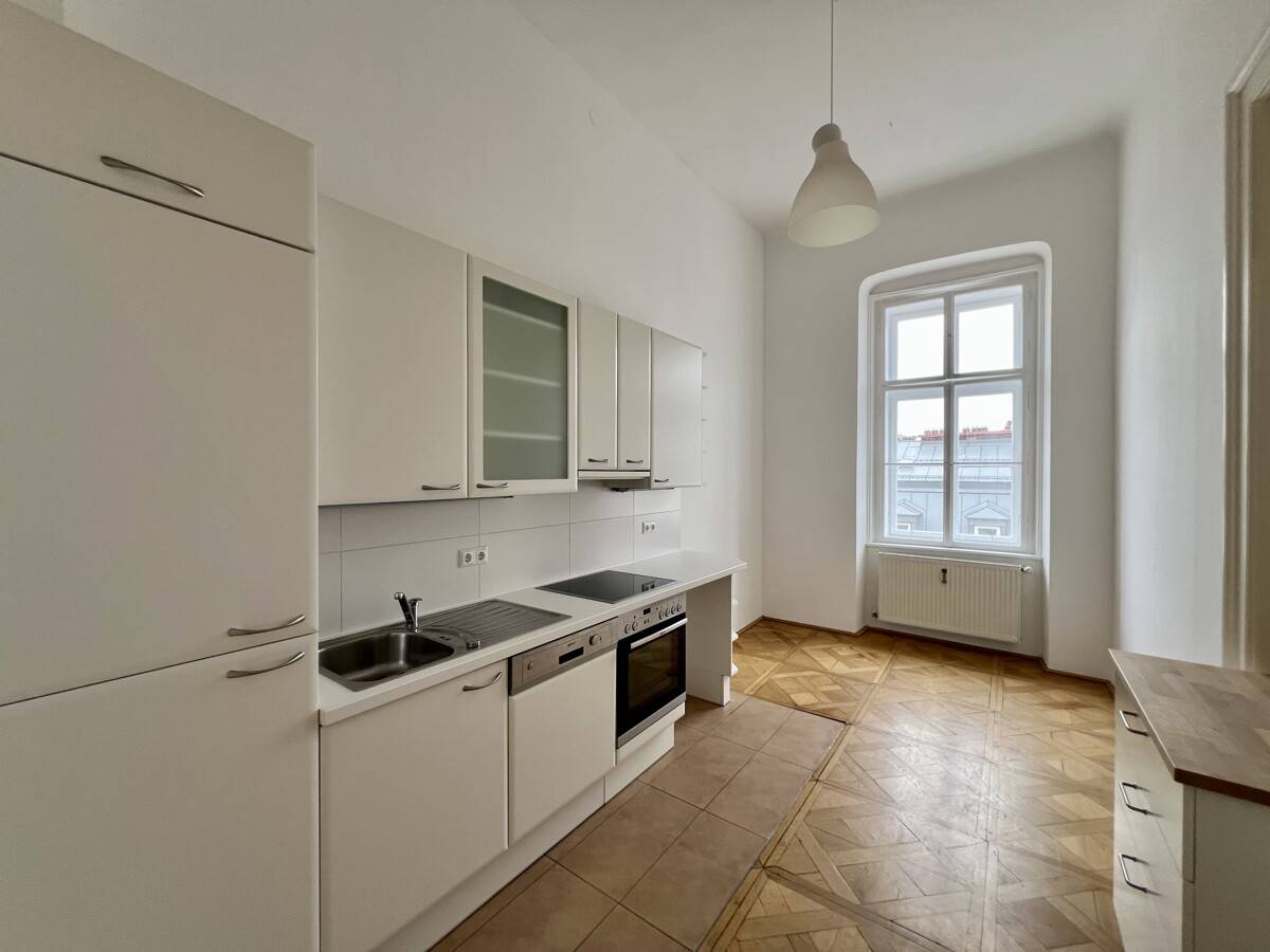 Neu sanierte Wohnung mit Aufzug im Zentrum