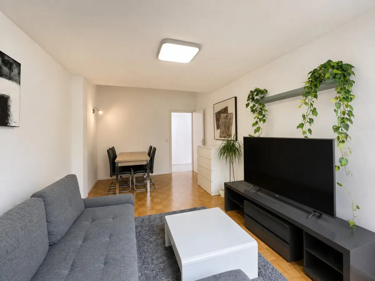 Quiet living space with terrace in Graz center