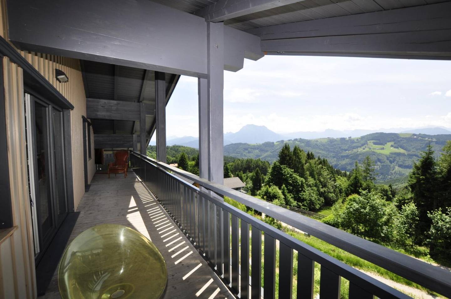 Dachgeschosswohnung mit unverbaubarer Weitblick
