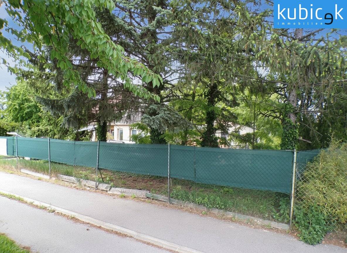 Baurechtsgrund mit Entwicklungspotenzial in Hirschstetten