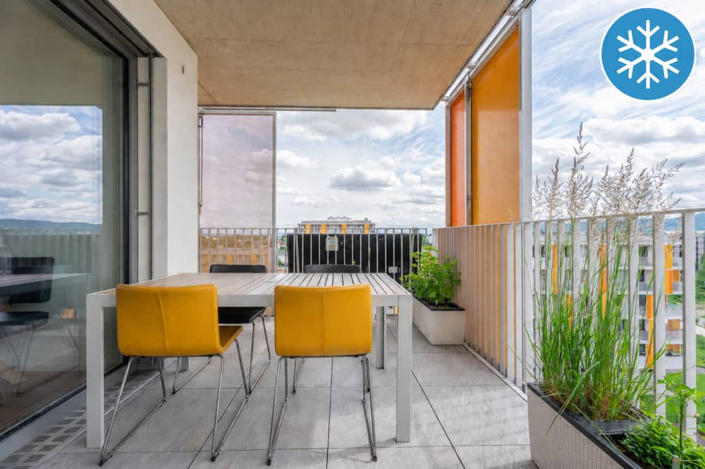Neubauwohnung im letzten Liftstock mit Terrasse
