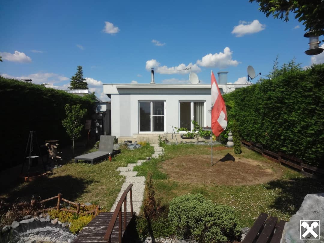 Bungalow mit Wintergarten und Seezugang in Velm