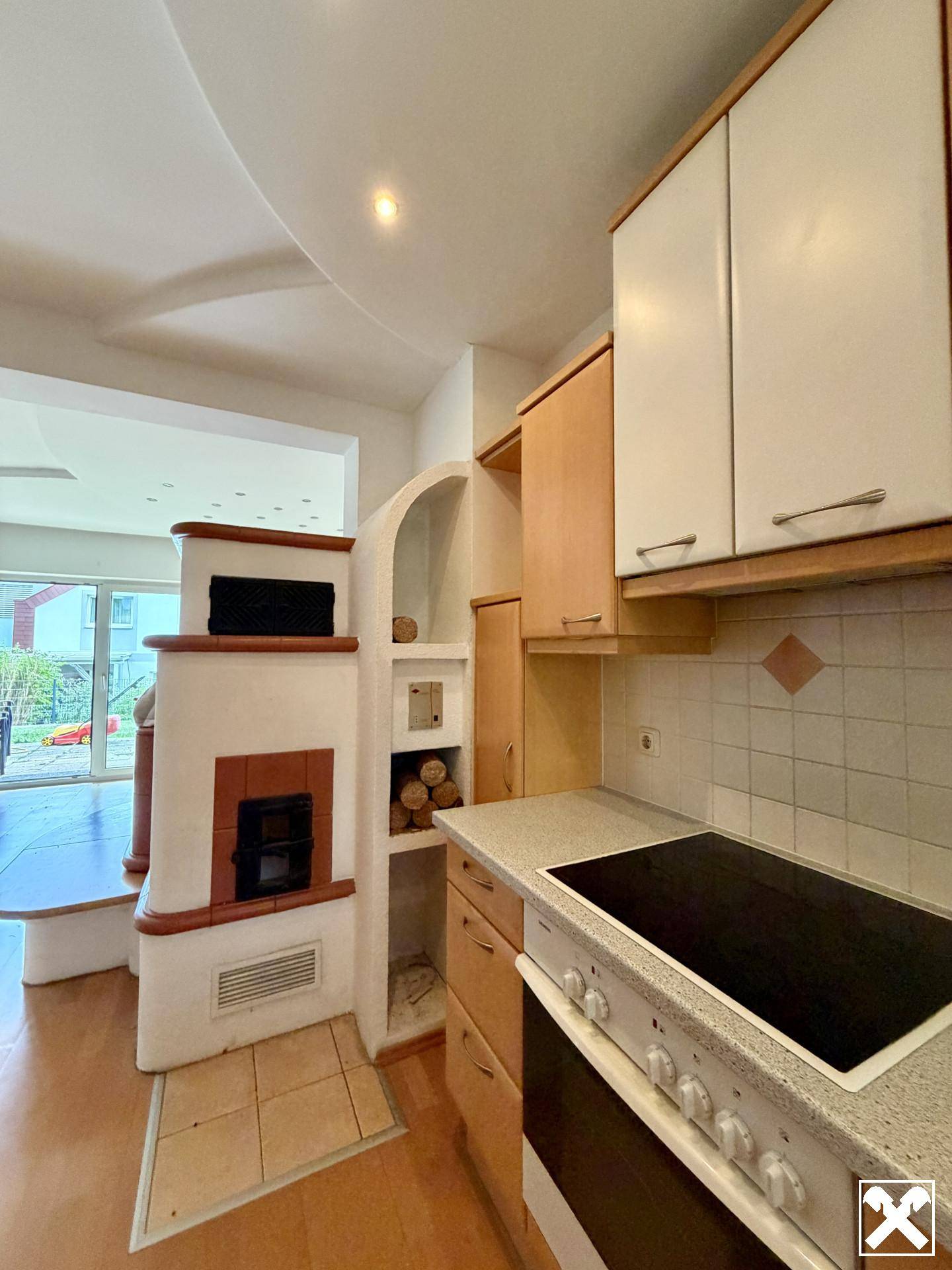 Reihenhaus mit Garage Garten und Kachelofen am Silbersberg