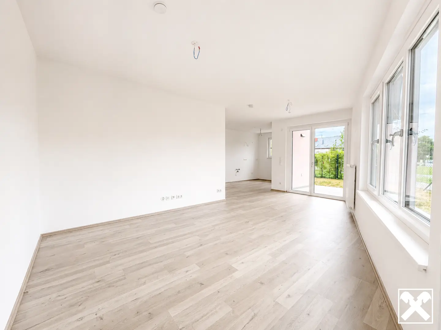 Wohnung Neubau mit Garten und Terrasse