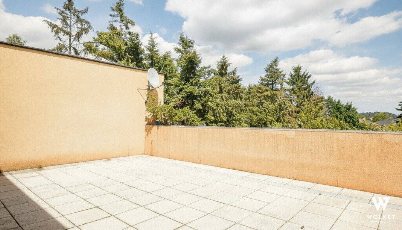 Wohnung mit Ostterrasse und gutem Grundriss