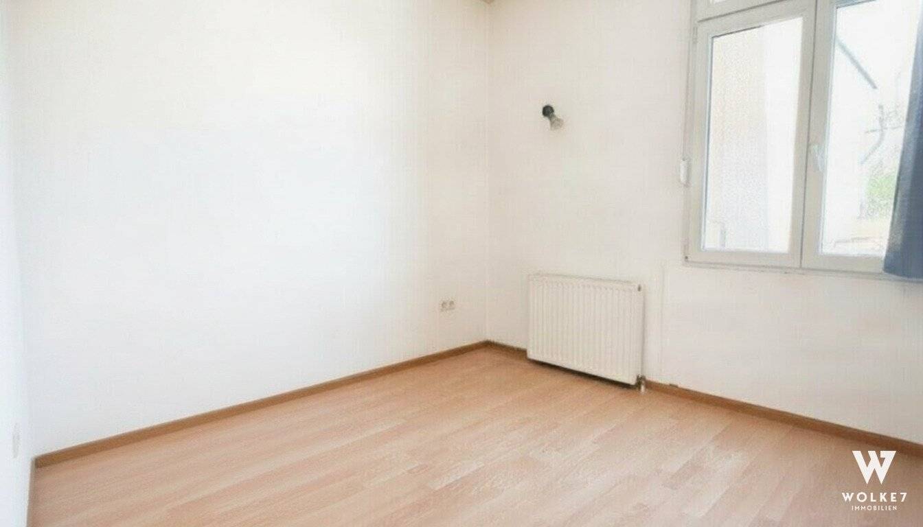 2-room apartment | Terrace approx. 45 m² | Thermally renovated building