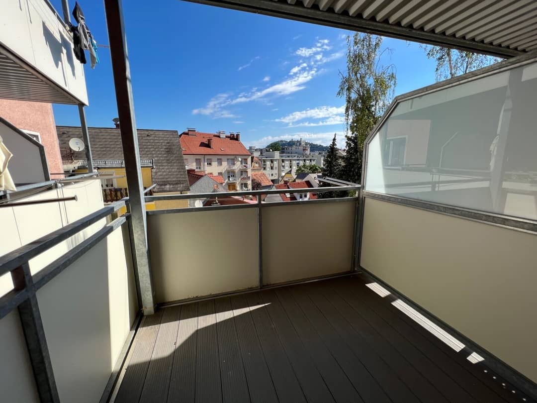 Apartment with balcony Schlossberg view on the second floor