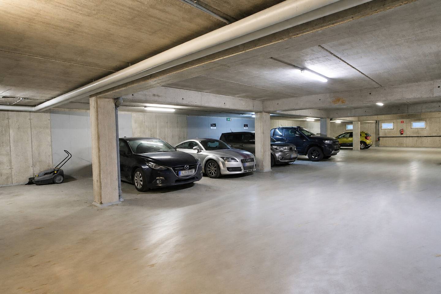Tiefgaragenstellplatz in Linz mit optionaler E Ladestation