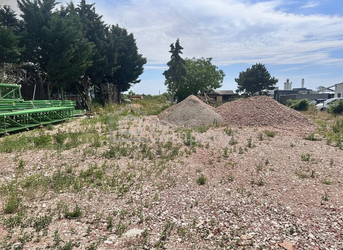 Großes Betriebsbaugrundstück in Sollenau mit guter Verkehrsanbindung