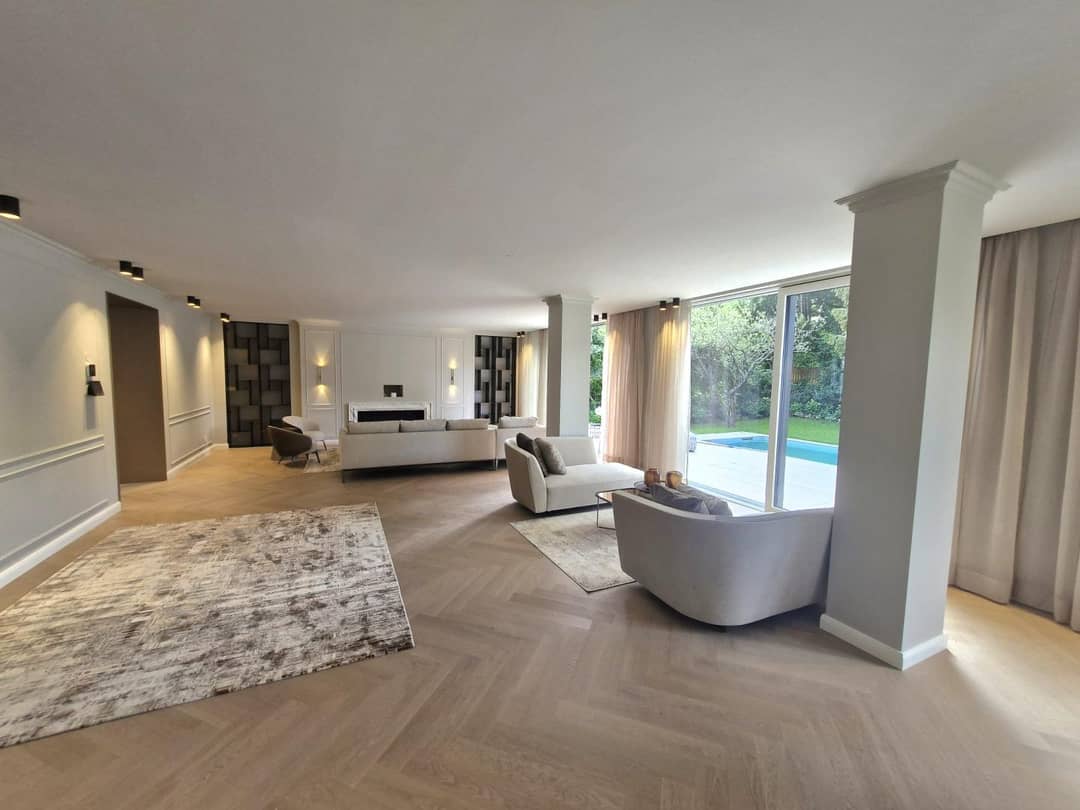 Exklusive Villa mit Pool und Panoramablick in Salmannsdorf
