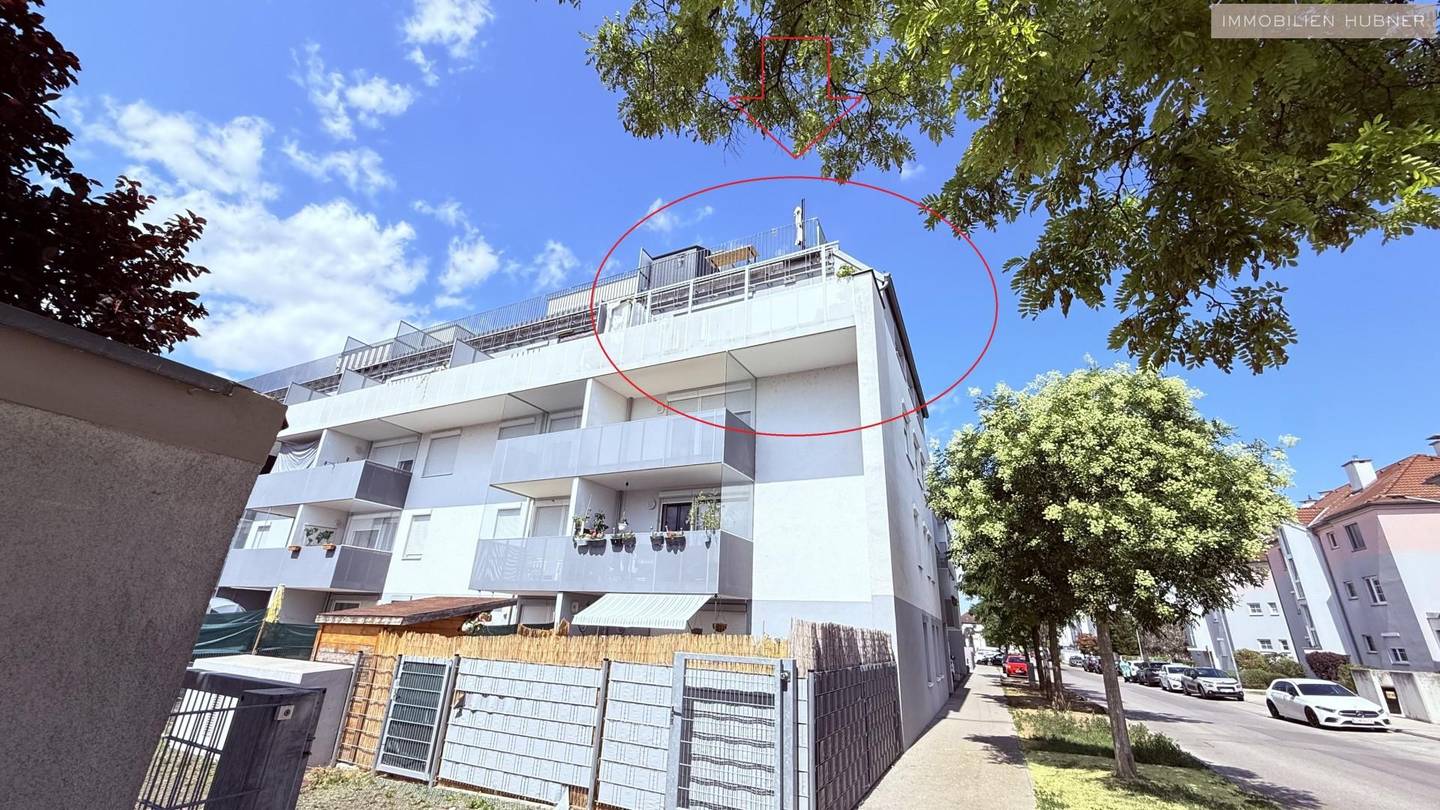 Newly built apartment with balcony by Akademiepark