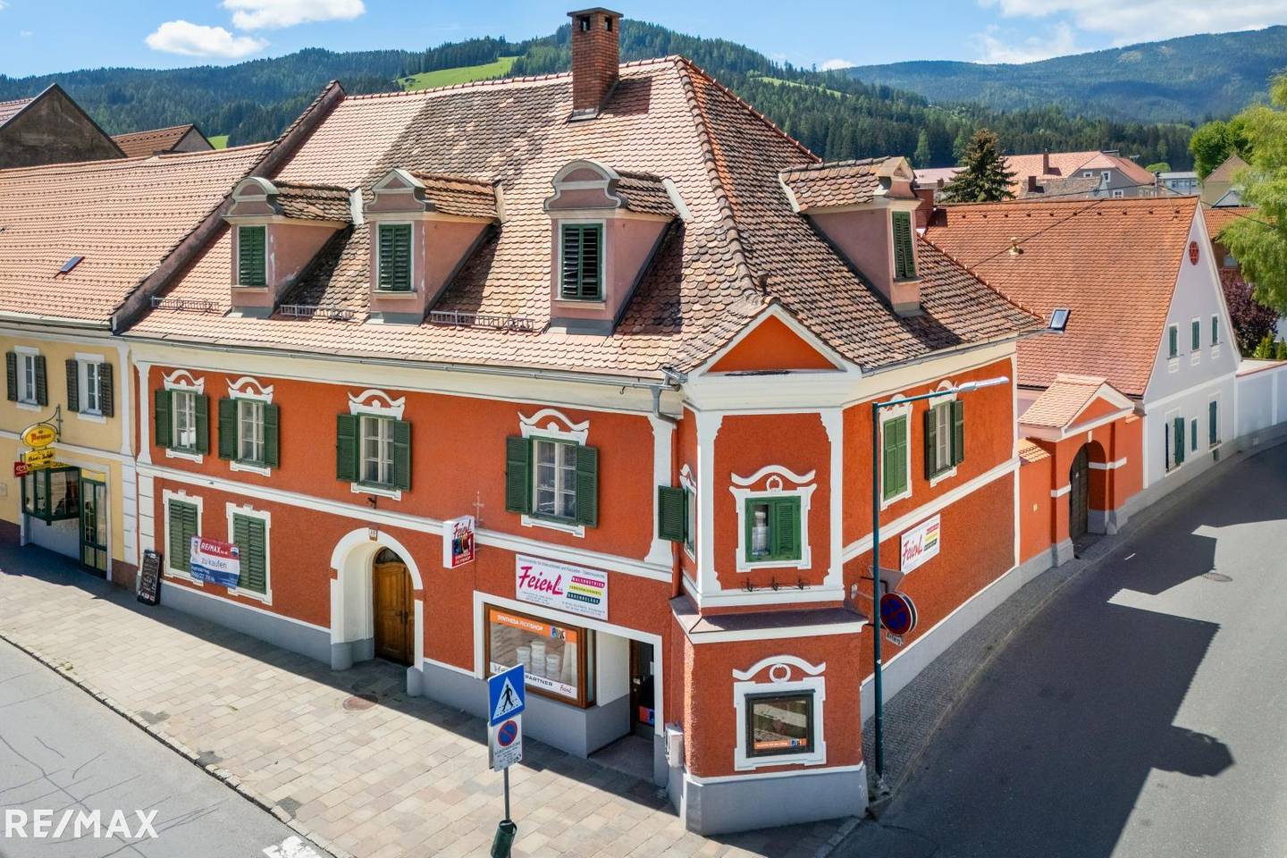 Barockes Bürgerhaus mit Innenhof und Loggia in Obdach