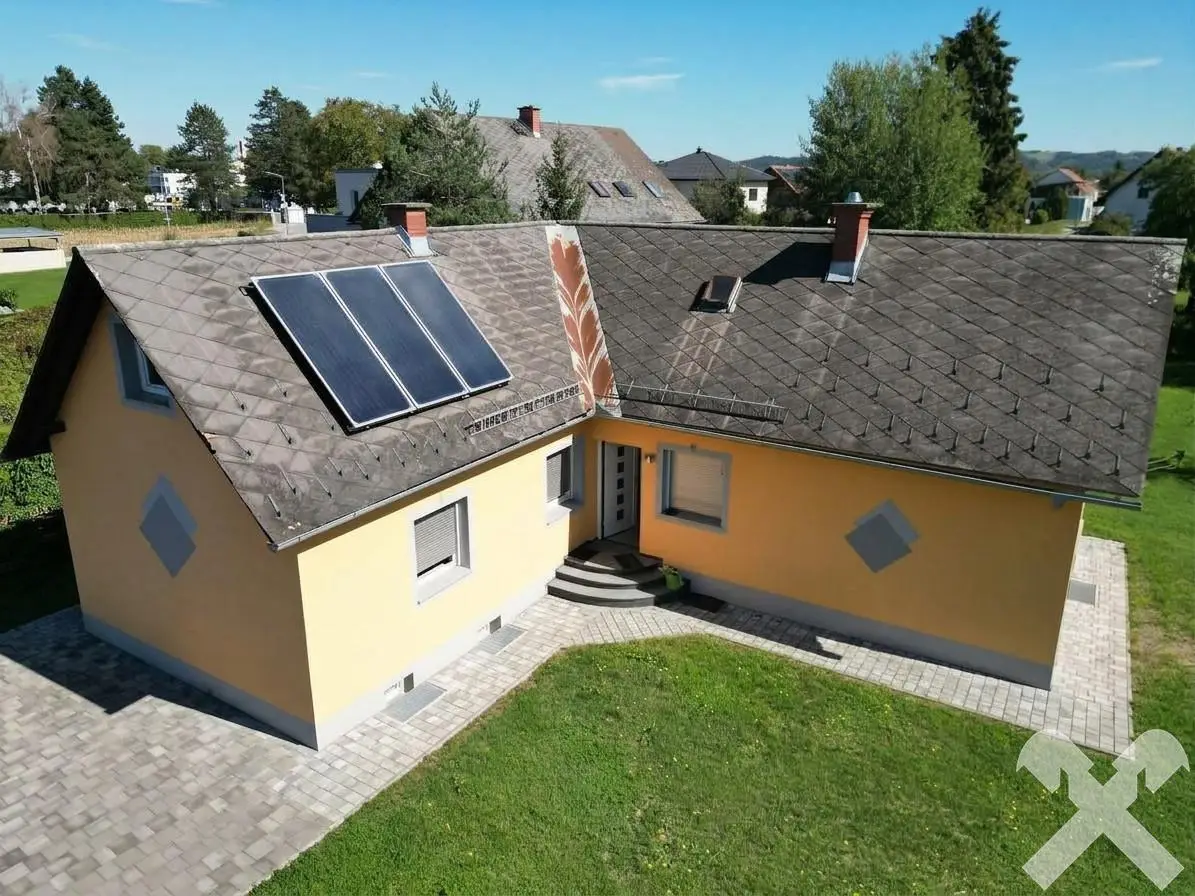 Praktischer Bungalow mit sonnigem Grundstück