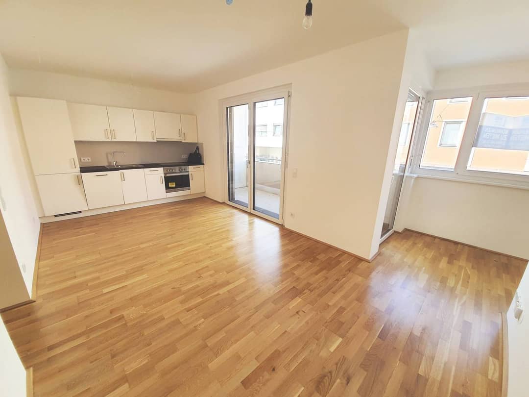 Apartment in the center new build with loggia