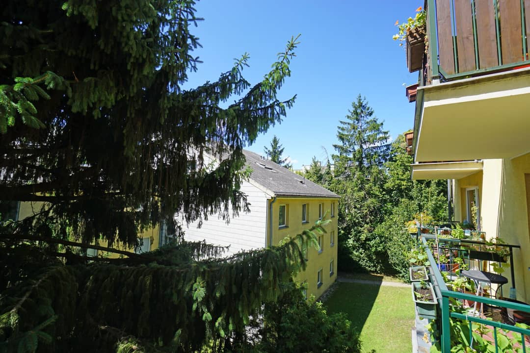 Wohnung mit Balkon und Grünblick