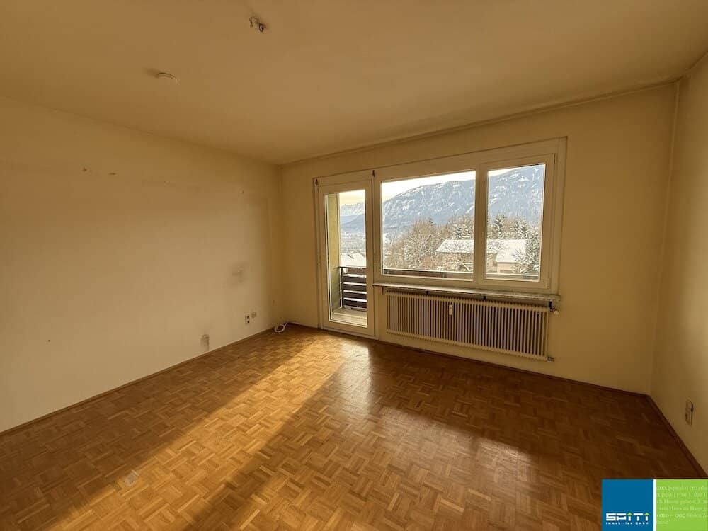 Wohnung im dritten Obergeschoss mit südseitiger Loggia in Nötsch im Gailtal