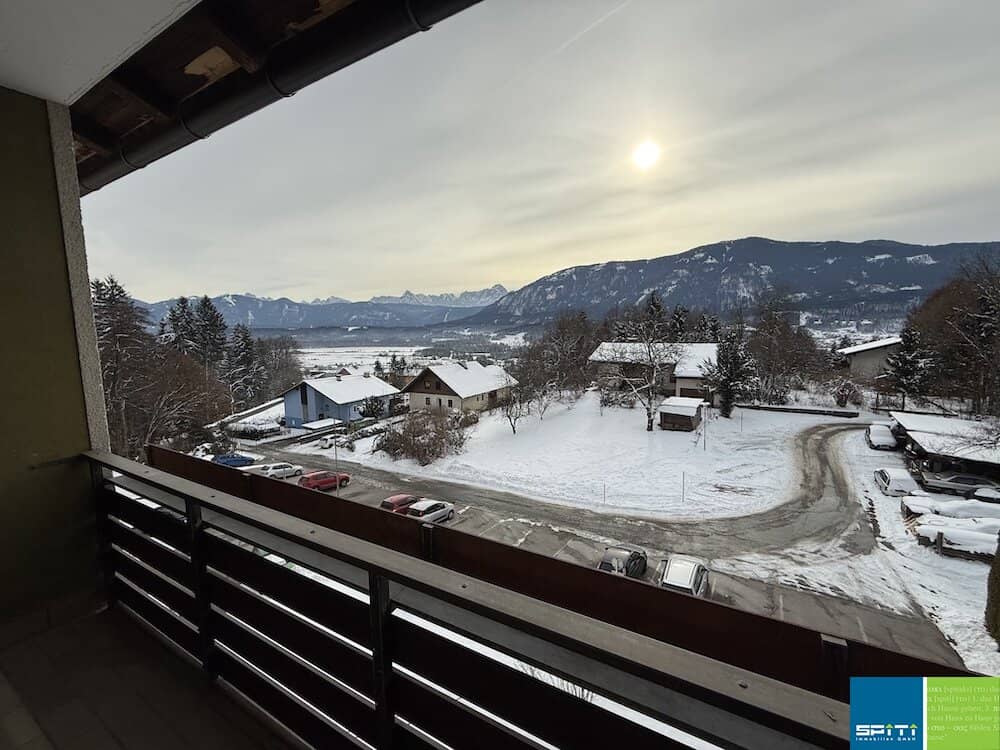Wohnung im dritten Obergeschoss mit südseitiger Loggia in Nötsch im Gailtal