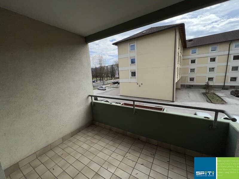 Apartment with loggia south facing and elevator