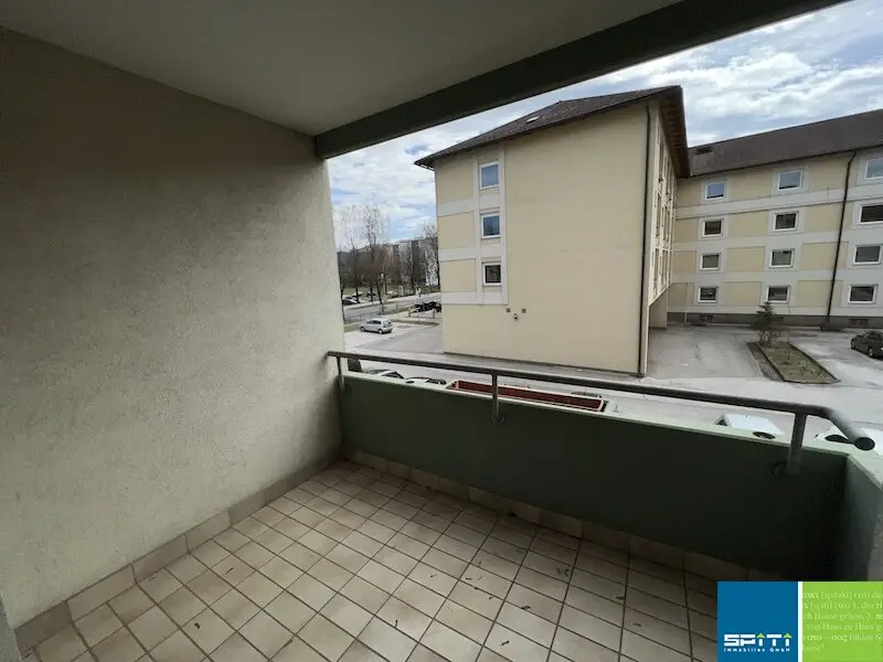 Apartment with loggia south facing and elevator