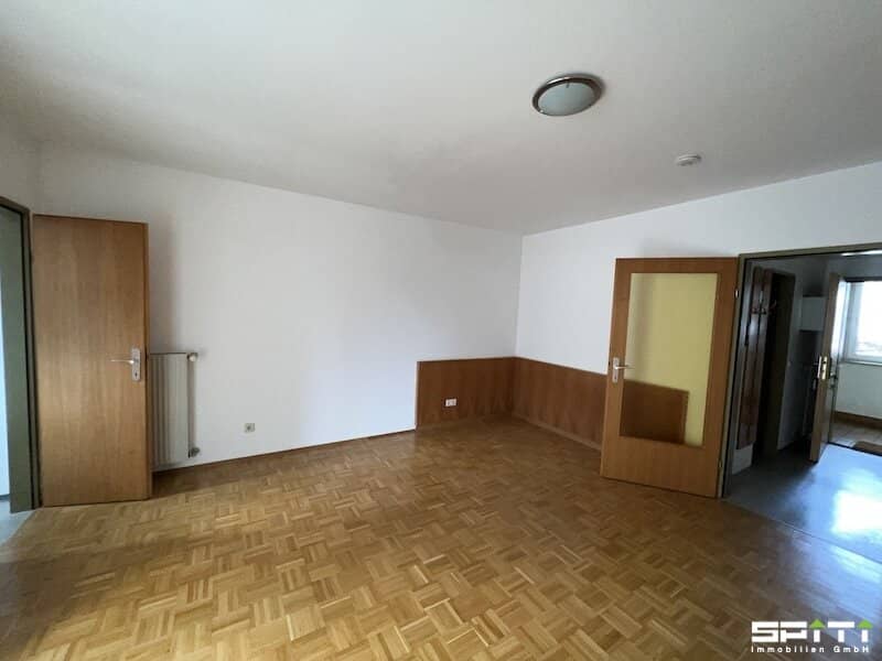 Wohnung mit Loggia Südseitig Aufzug vorhanden