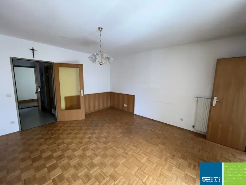 Apartment with loggia facing south on the first floor with elevator
