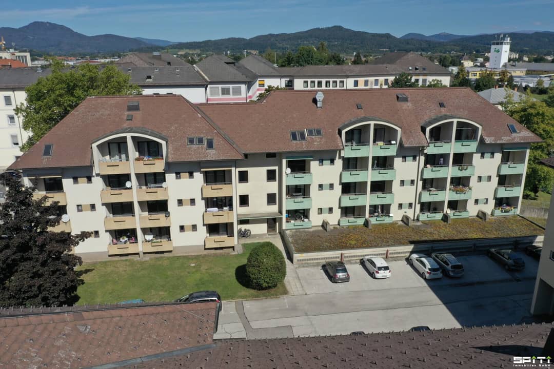 Wohnung mit Loggia und Lift in Südausrichtung