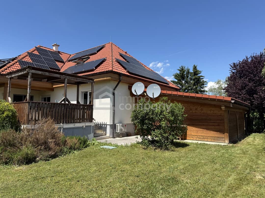 Gepflegtes Einfamilienhaus mit Wellnessbereich und Weitblick