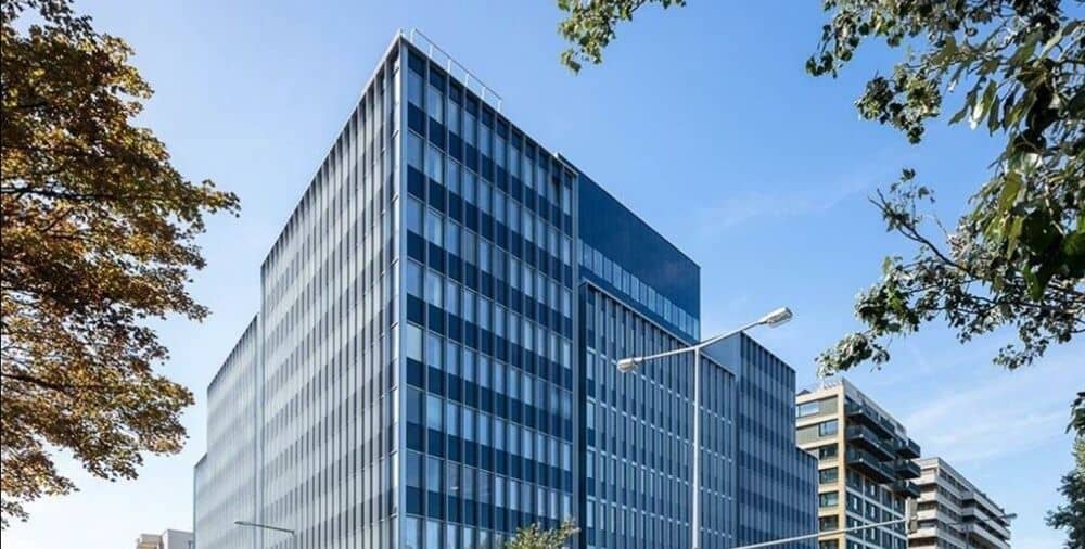 Bright Terrace Office with Elevator and Bicycle Storage