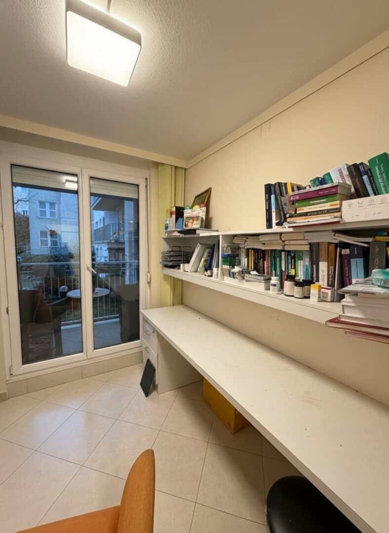 Bright Practice Space with Loggia and Underground Parking in District 19