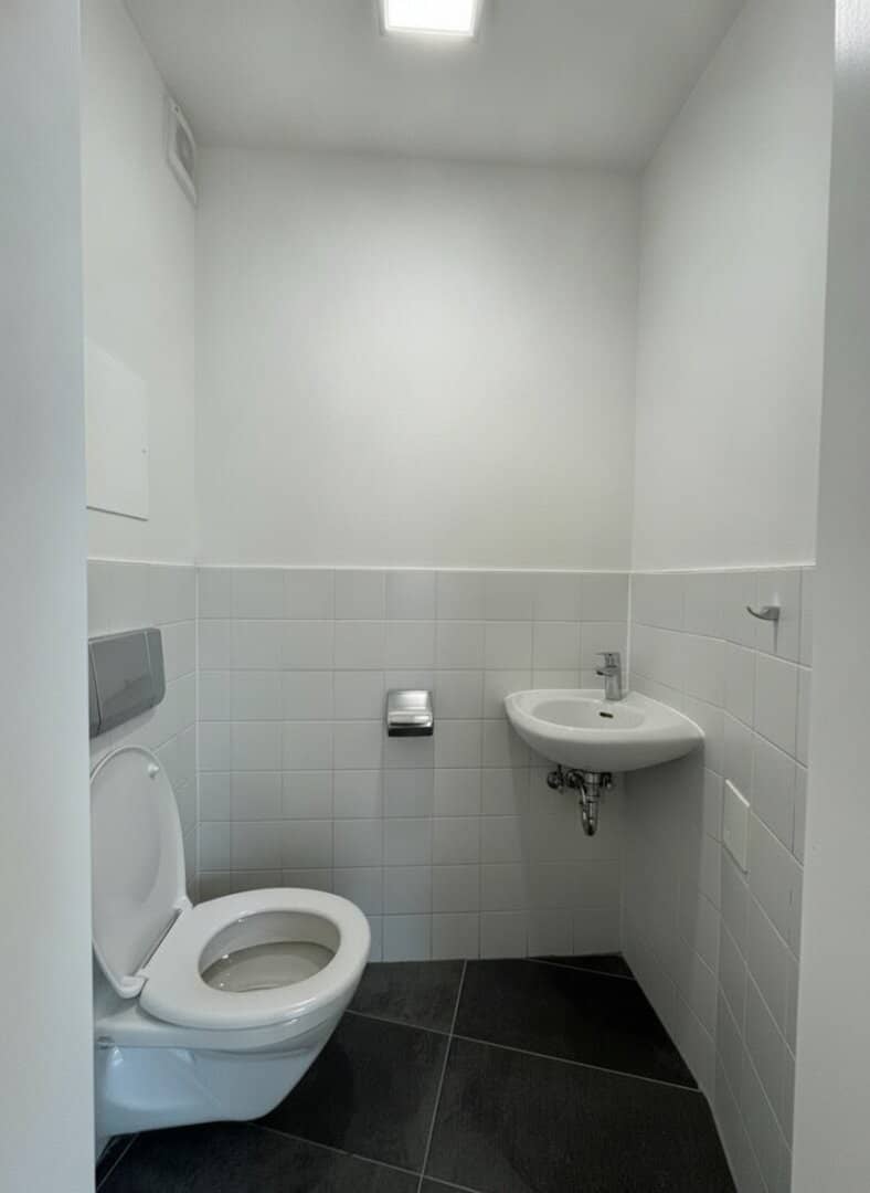 Lichtdurchflutete Maisonettewohnung mit Klimaanlage