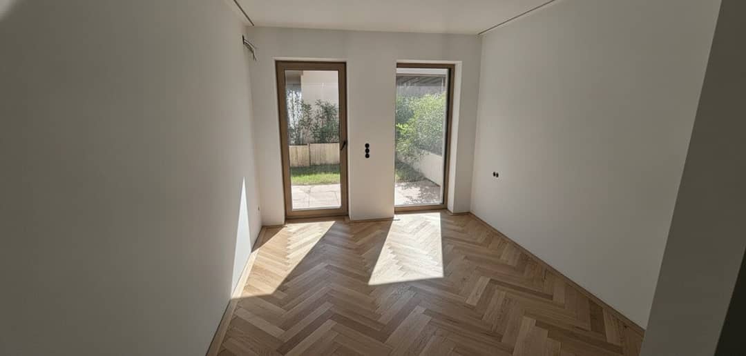 Erdgeschosswohnung Erstbezug mit Terrasse und Garten