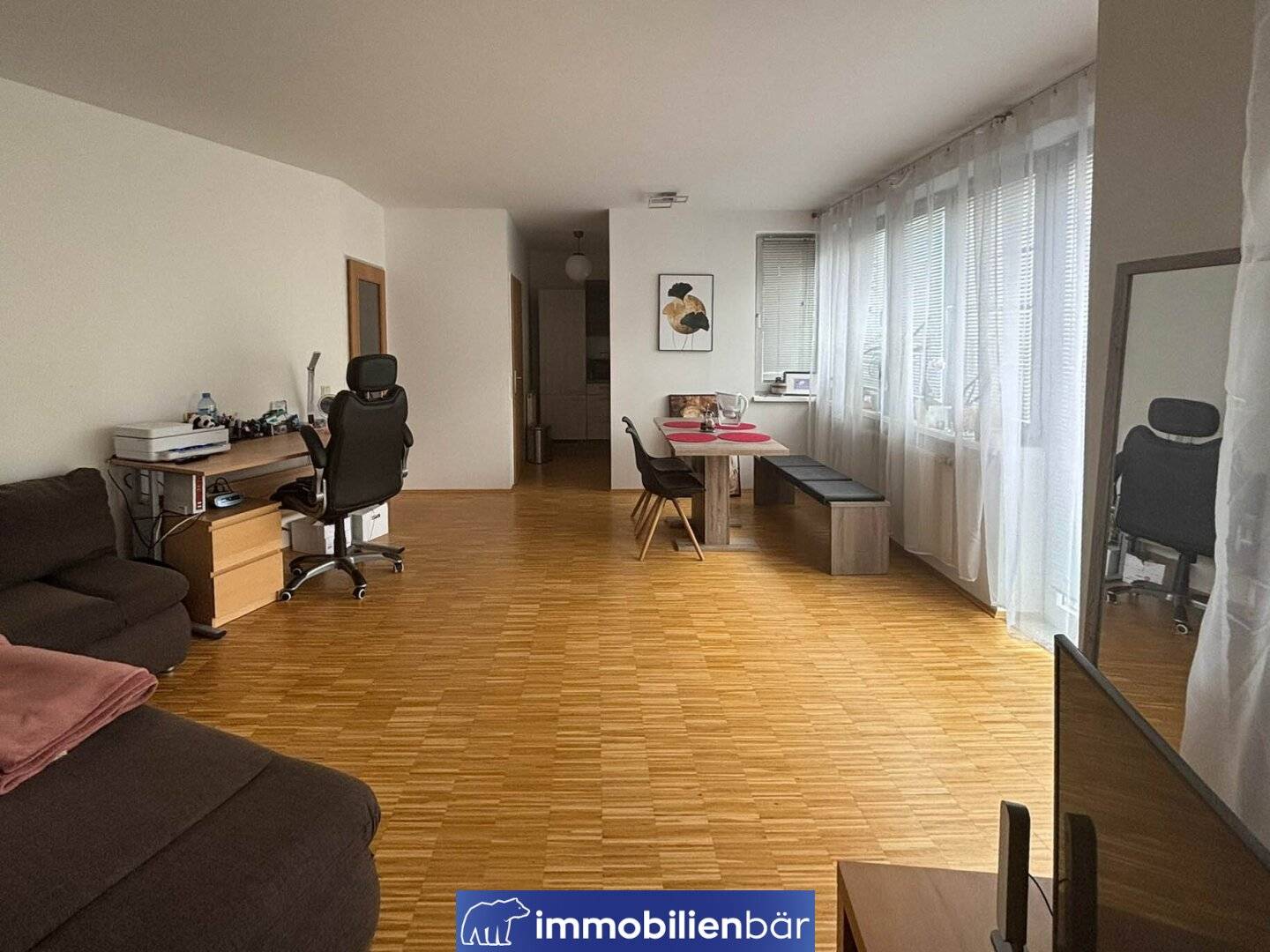 Apartment in the center with thoughtful layout