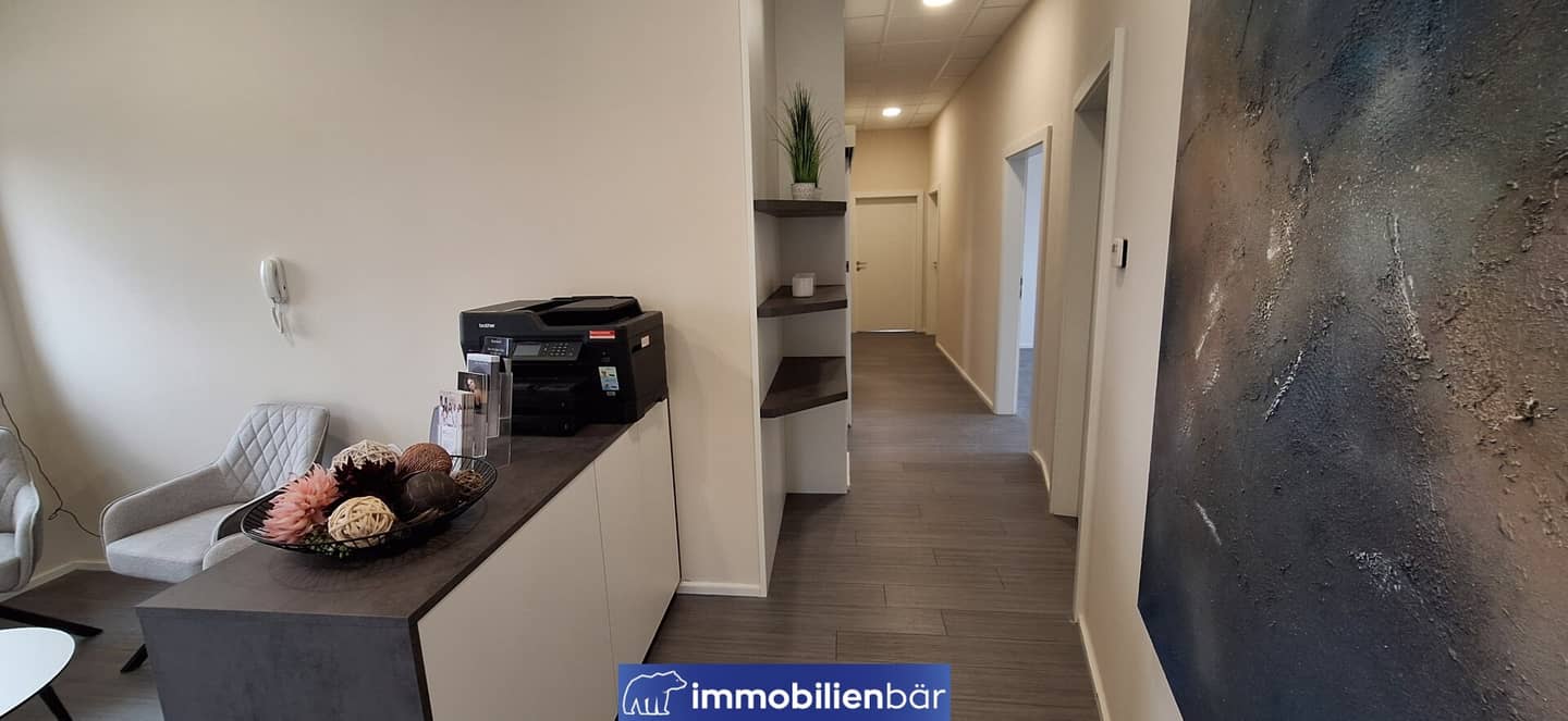 Bright coworking office with terrace and elevator in Peuerbach