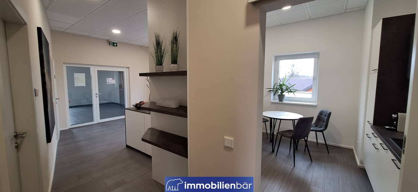 Bright coworking office with terrace and elevator in Peuerbach