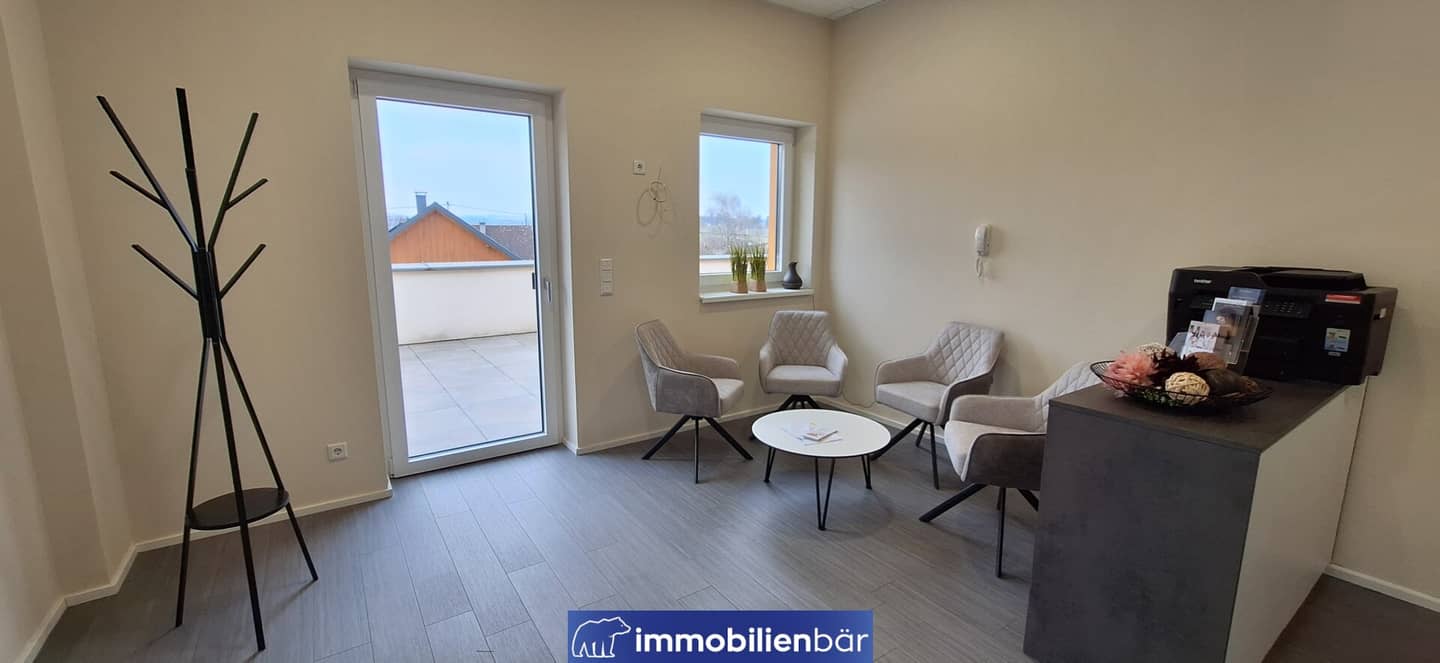 Bright coworking office with terrace and elevator in Peuerbach