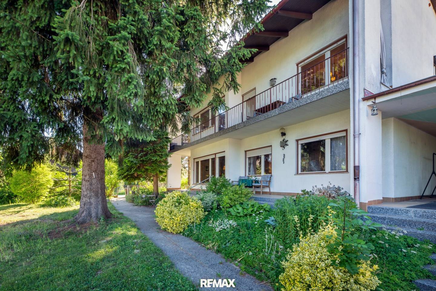Einfamilienhaus mit Balkon und Terrasse in Graz Sankt Peter