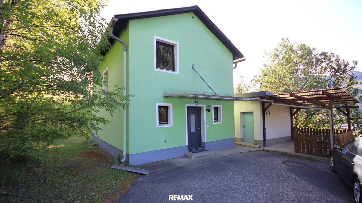 Single-family home with terrace and large garden in Bruck an der Mur